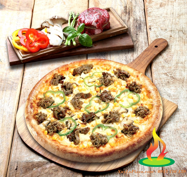 Pizza Bulgogi (Pizza vị thịt bò nướng kiểu Hàn Quốc) là sự kết hợp mới lạ giữa món ăn phương Tây và món ăn Hàn